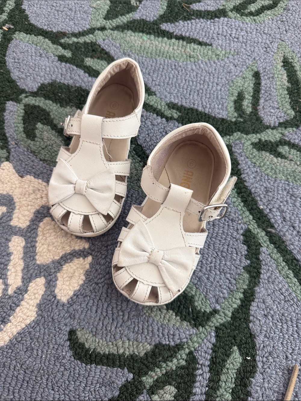 Girls White Bow Dress Sandals with Buckle Strap